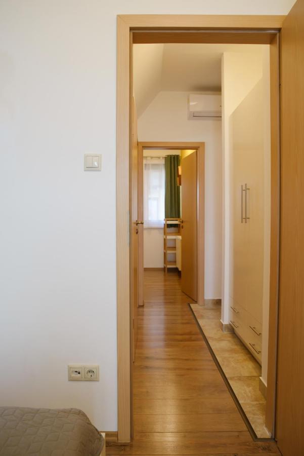 Eliza 1 Birdland Golf Apartman Buk Exterior foto